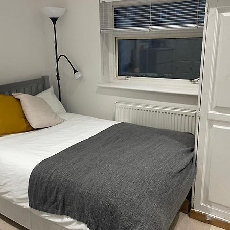 Cozy Private Room London Ngoại thất bức ảnh