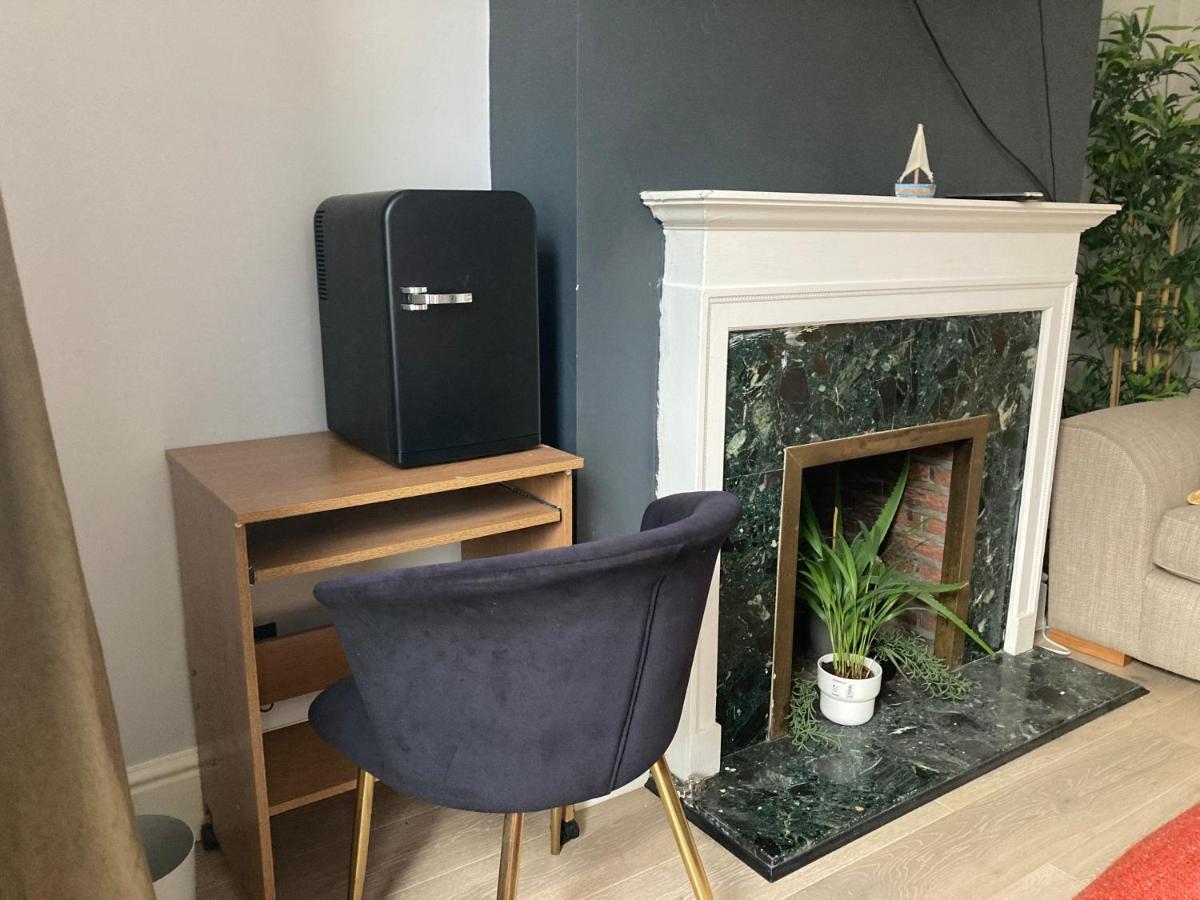 Cozy Private Room London Ngoại thất bức ảnh