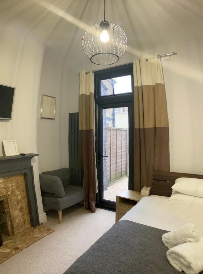 Cozy Private Room London Ngoại thất bức ảnh
