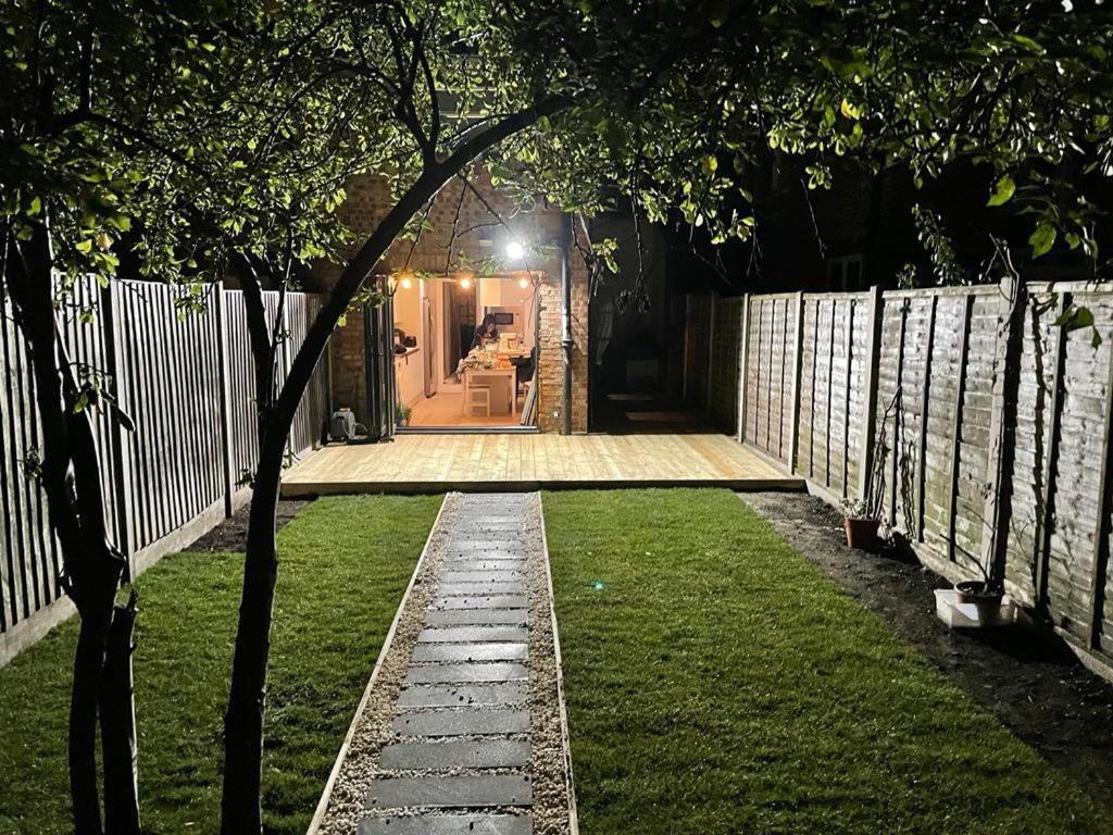Cozy Private Room London Ngoại thất bức ảnh